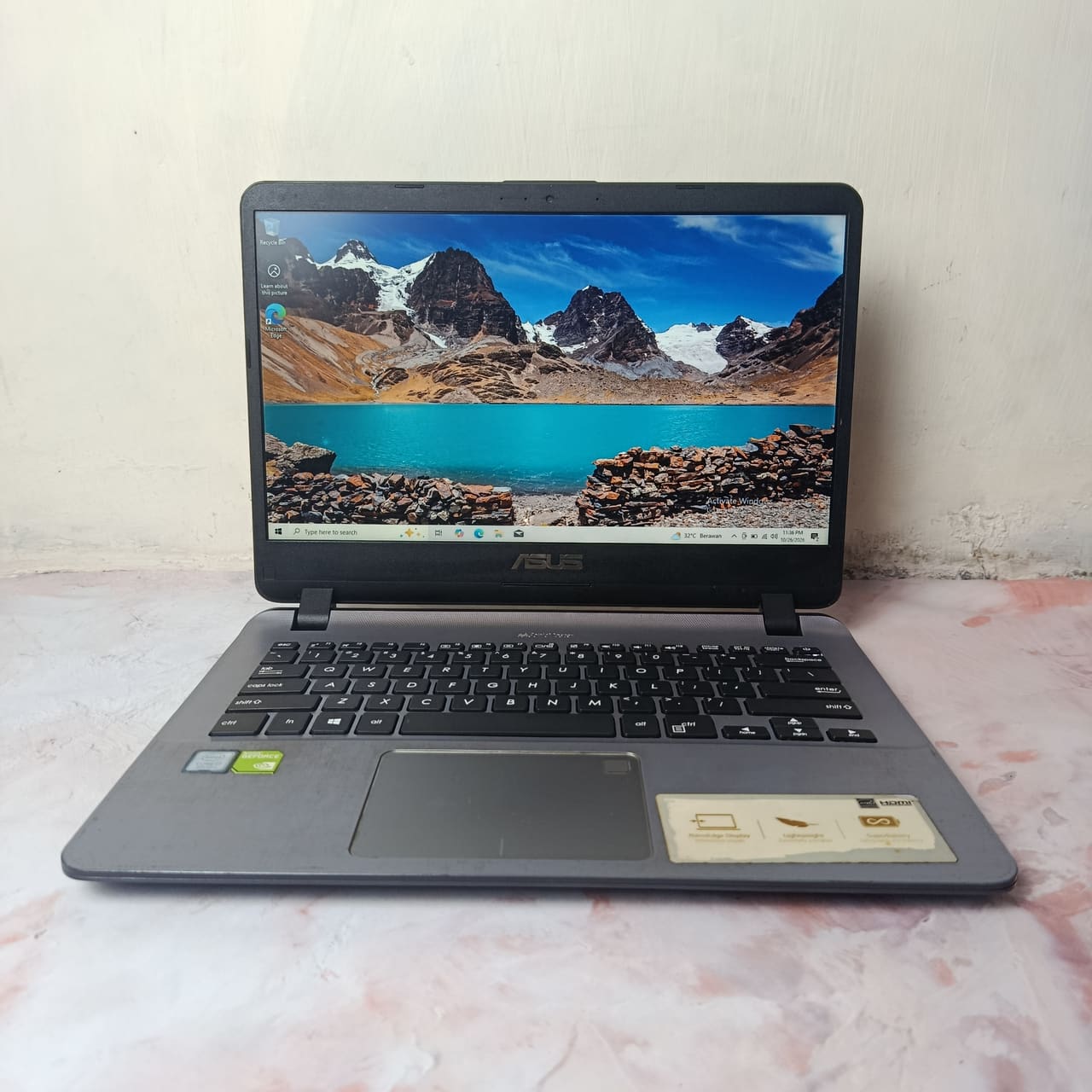 Asus VivoBook 14_ASUS Laptop X407UF i7 8550U 8GB (14")